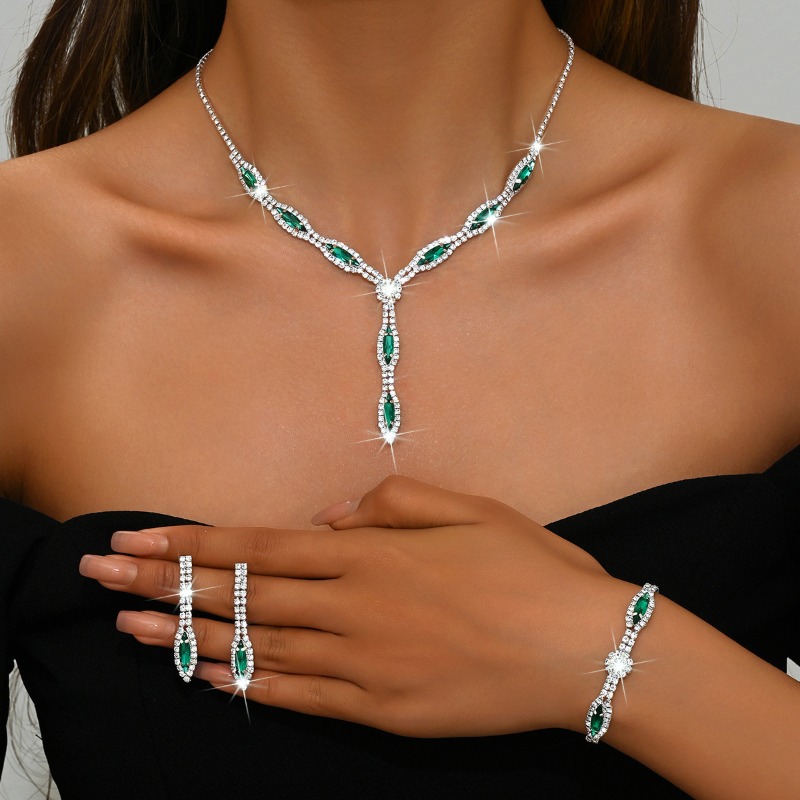 Oorbellen Ketting Armbanden Da - Women'S Day Fashion Show recensie en prijs